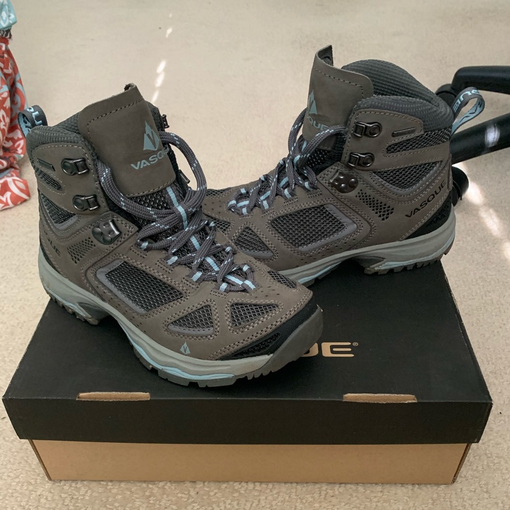 Vasque Breeze III Mid GTX Hiking Boots - Women's